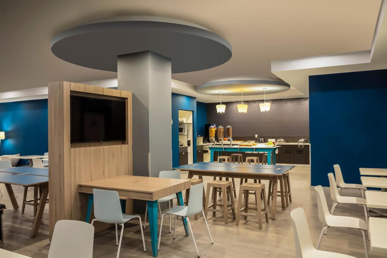 One Monterrey Tecnologico Hotel Eksteriør billede